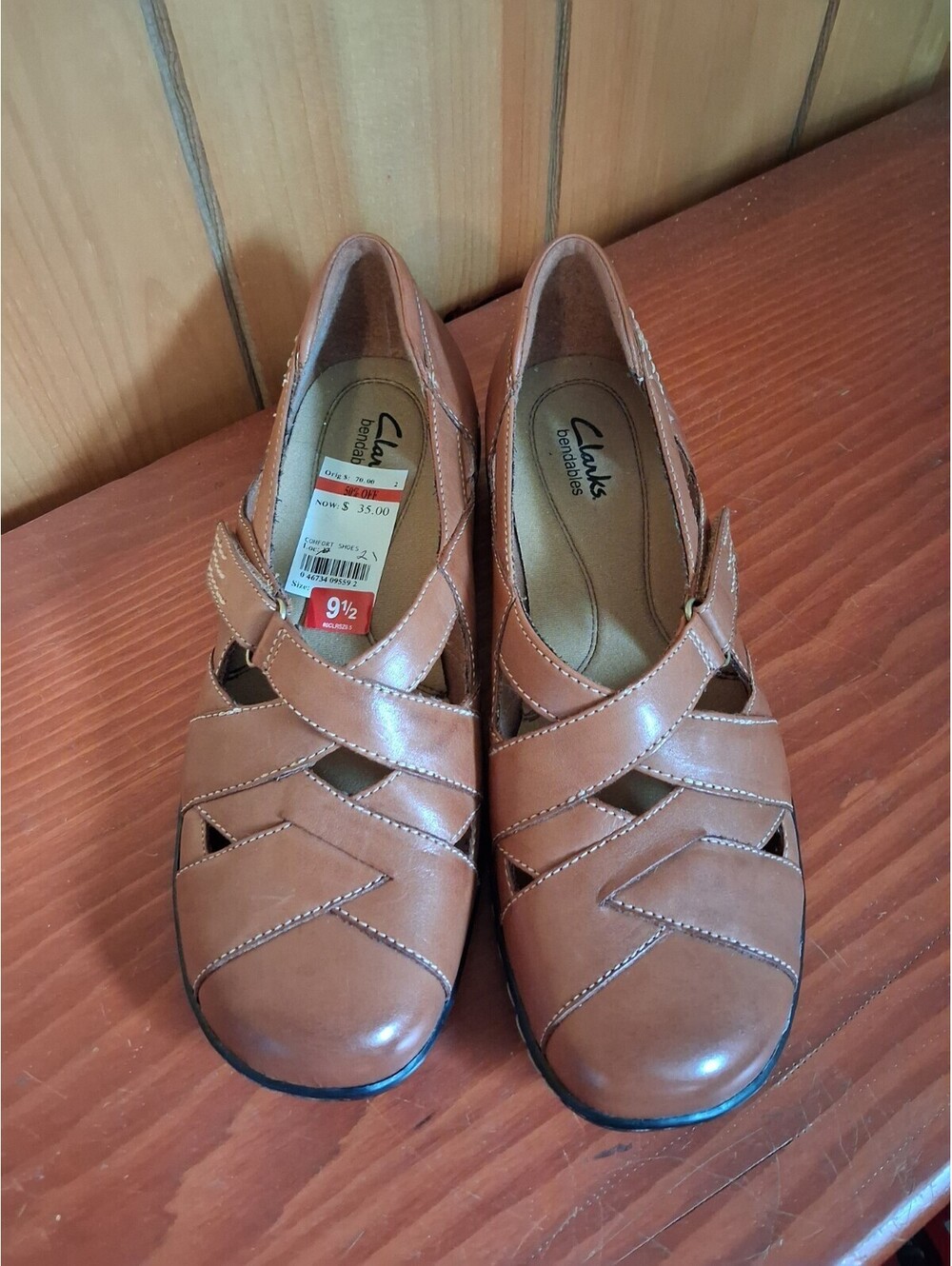 Clarks Women 9.5 Brown Leather Bendable Shoe New